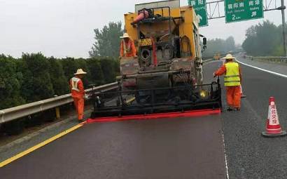 Micro-surface rut repair technology for micro-surface construction